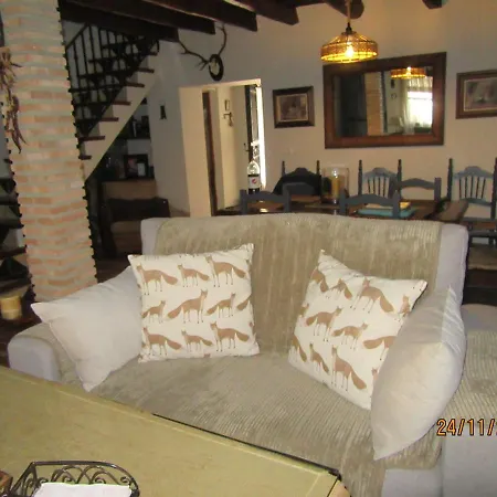 Holiday home Casa La Montera El Alcornocal